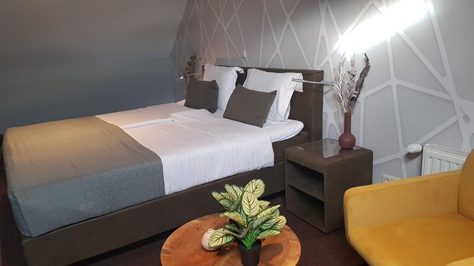 De Eenhoorn 4* Oostburg